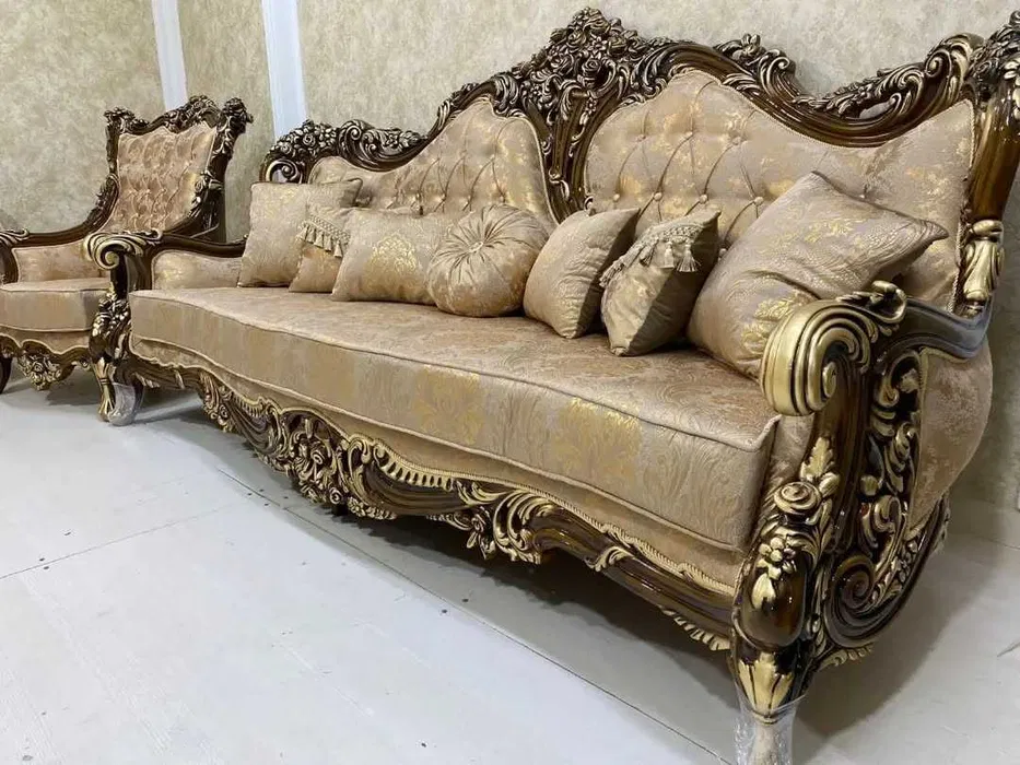 Шукаю диван б/в у хорошому стані